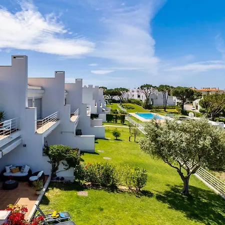 Holiday home Luxury In Serene Location With Pool & Private Garden Quarteira